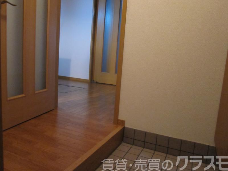 18/30 玄関