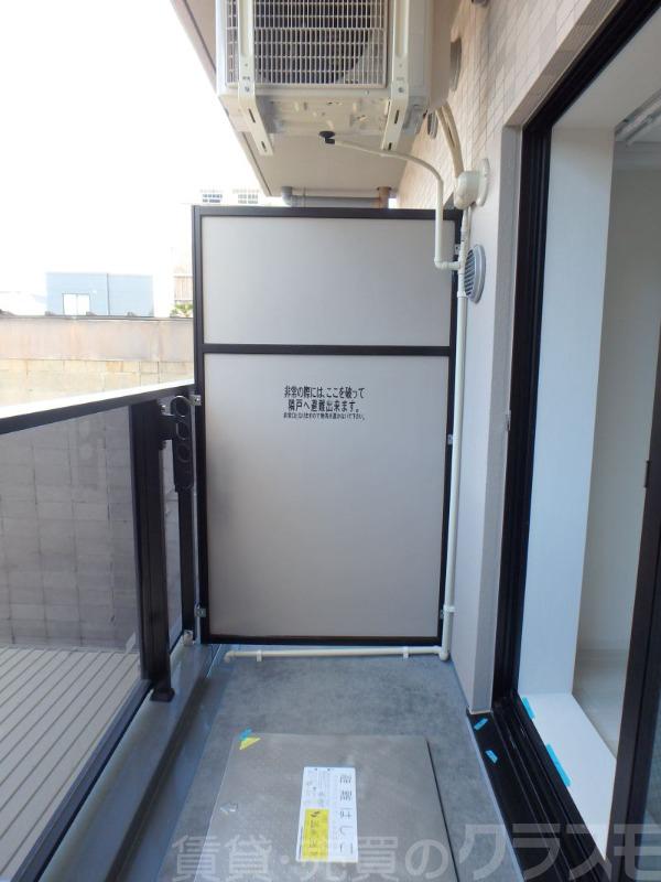 18/30 バルコニー