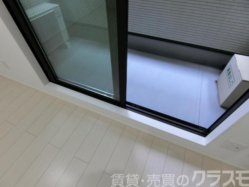 23/30 バルコニー