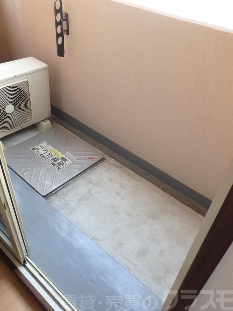 19/30 バルコニー