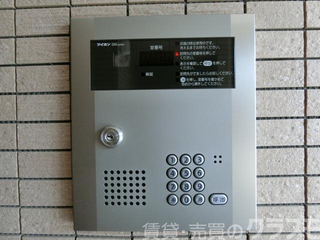 29/30 エントランス