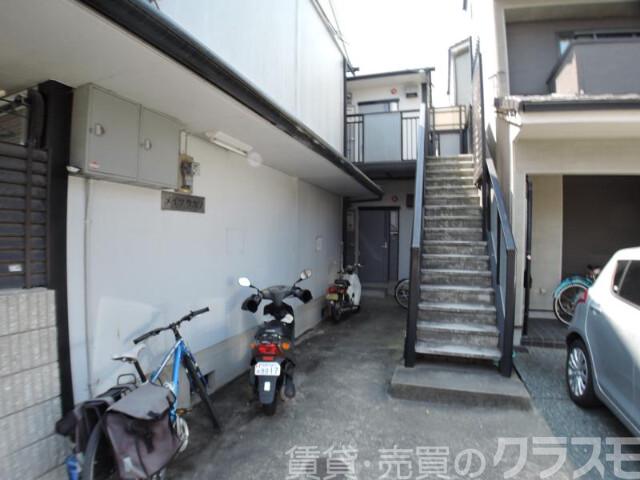 2/3 エントランス