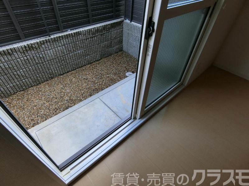 23/30 バルコニー