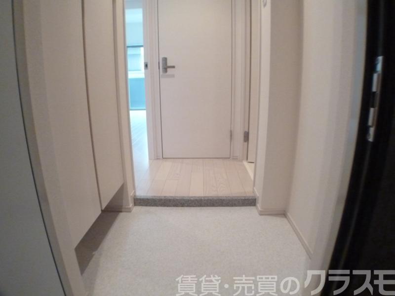 13/30 玄関