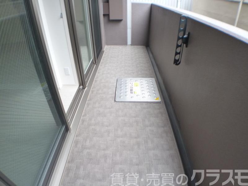 23/30 バルコニー