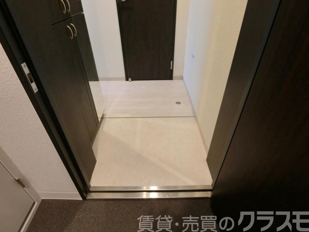 15/30 玄関