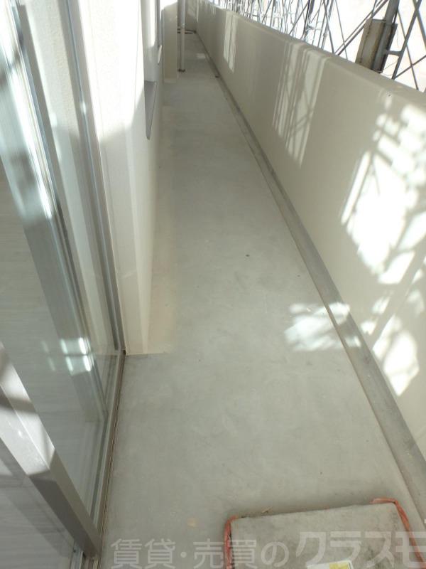 13/30 バルコニー