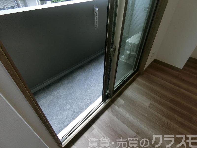 23/30 バルコニー