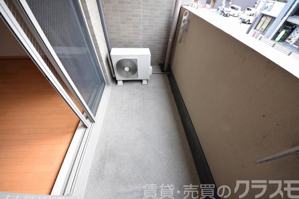 25/30 バルコニー