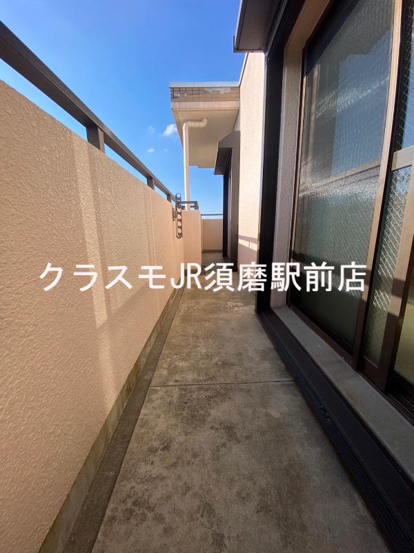 23/30 バルコニー