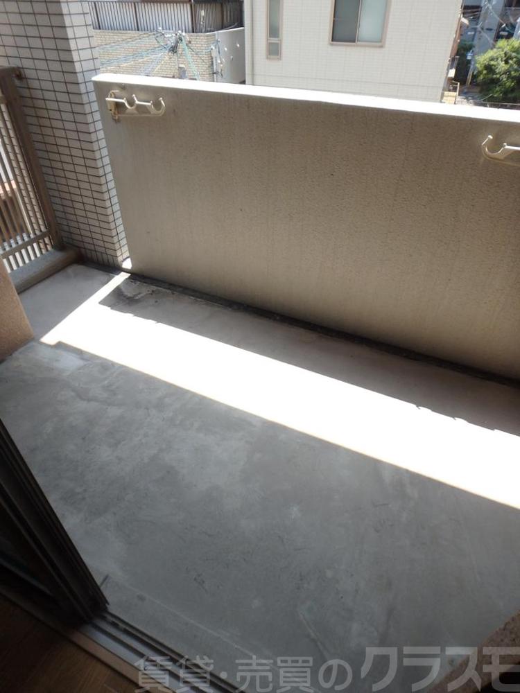 18/30 バルコニー