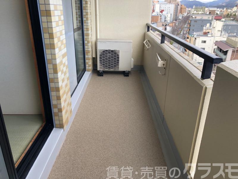 25/30 バルコニー