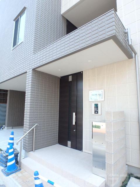 22/29 エントランス