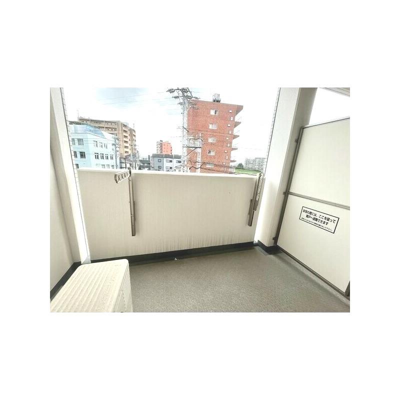 13/25 バルコニー