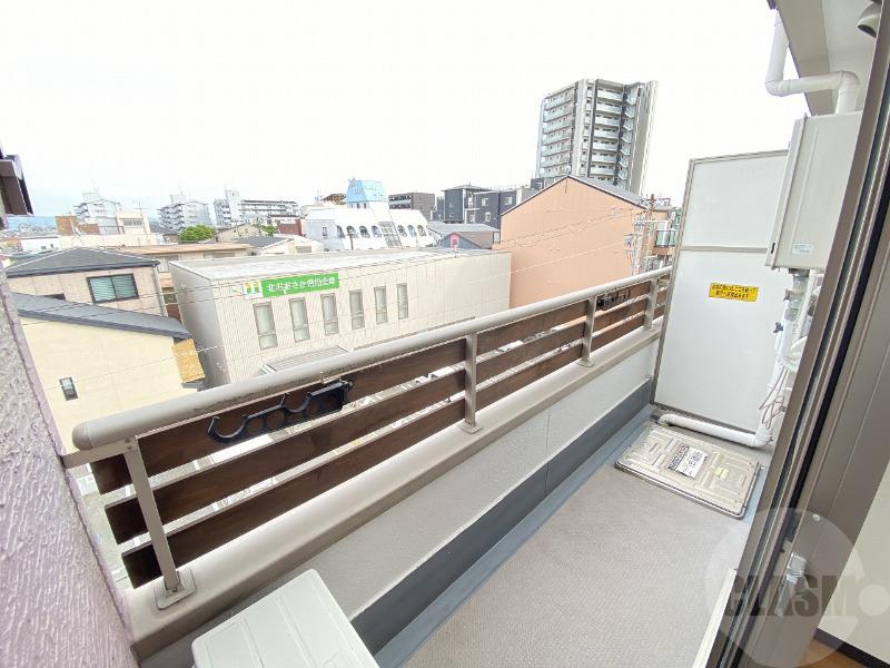 14/20 バルコニー