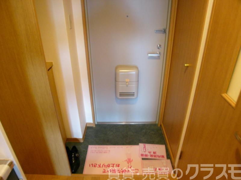 18/30 玄関