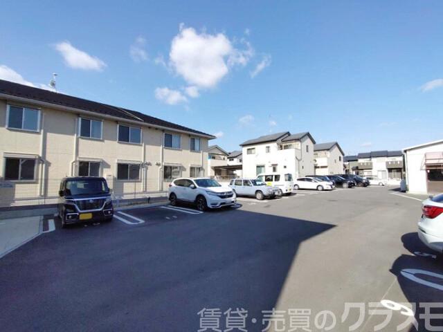 30/30 駐車場