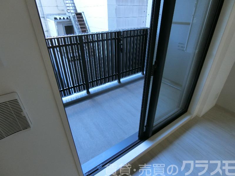 23/30 バルコニー