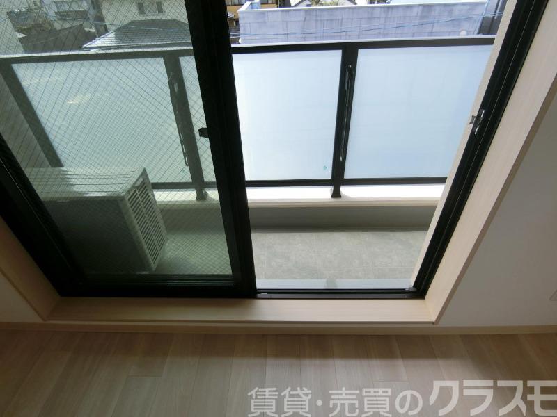 25/30 バルコニー