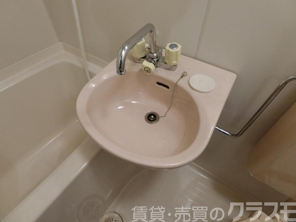 21/30 洗面