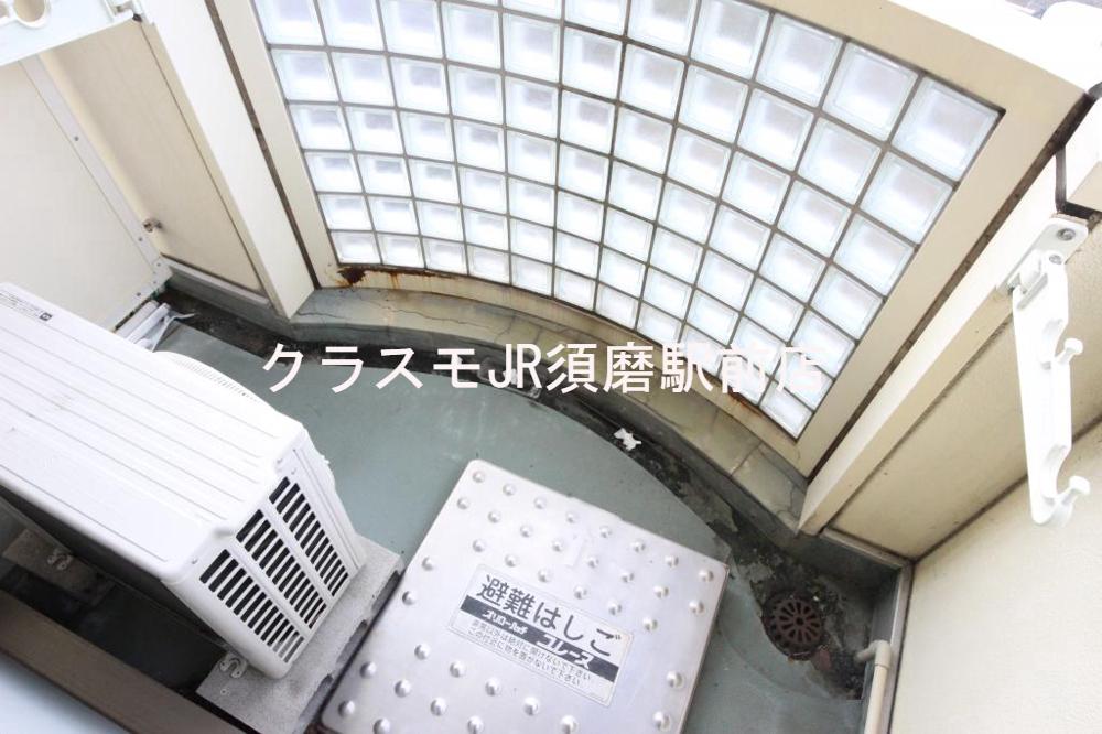 13/28 バルコニー