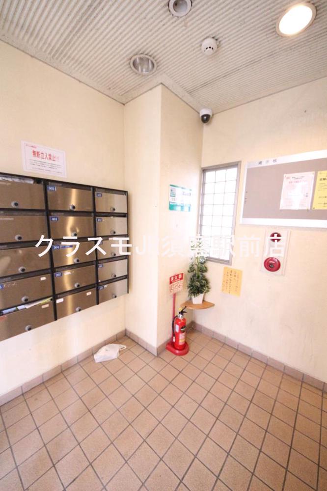 21/28 エントランス