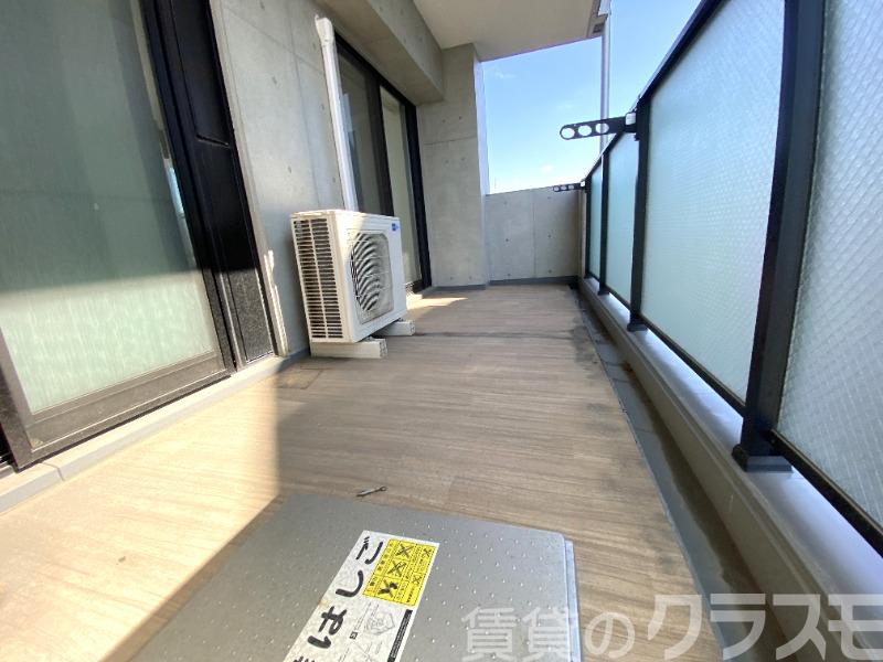 16/25 バルコニー