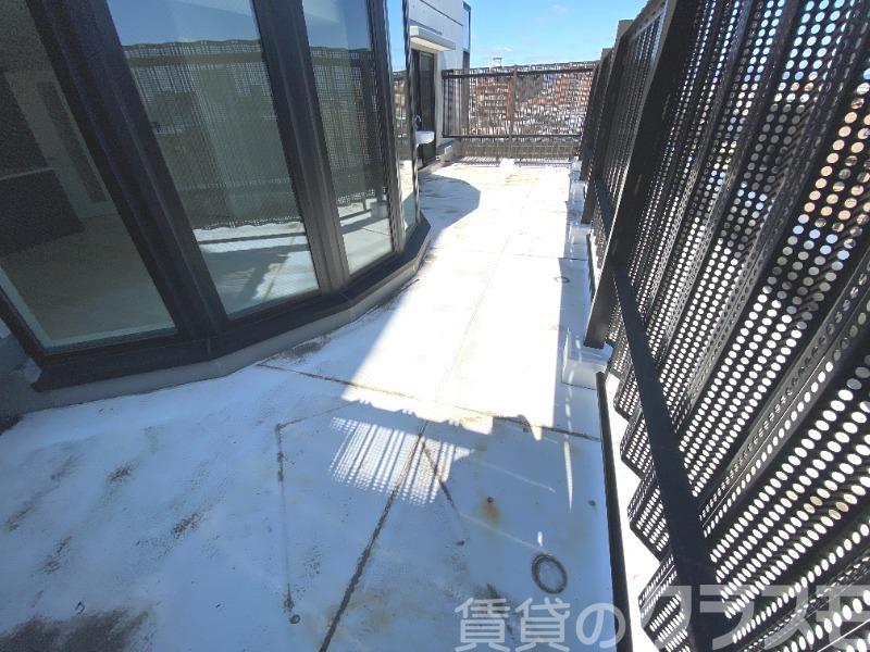 17/25 バルコニー