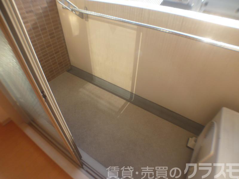 25/30 バルコニー