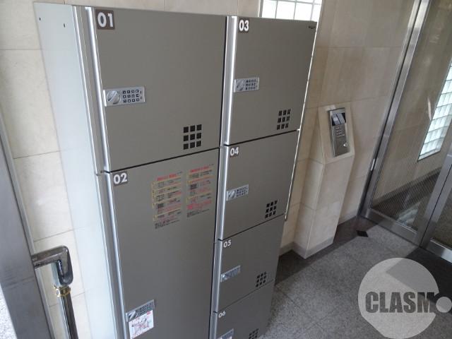 22/30 エントランス