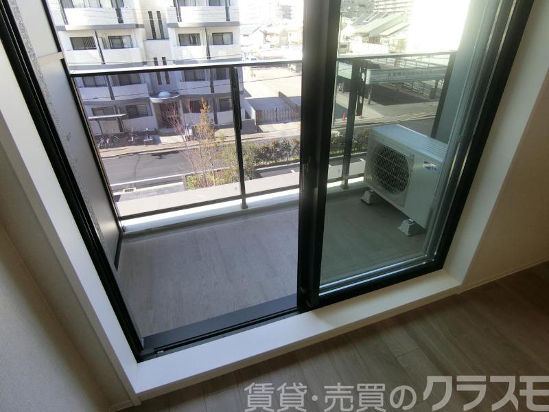 23/30 バルコニー
