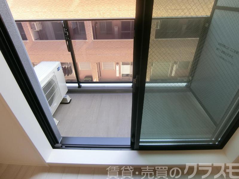 23/30 バルコニー