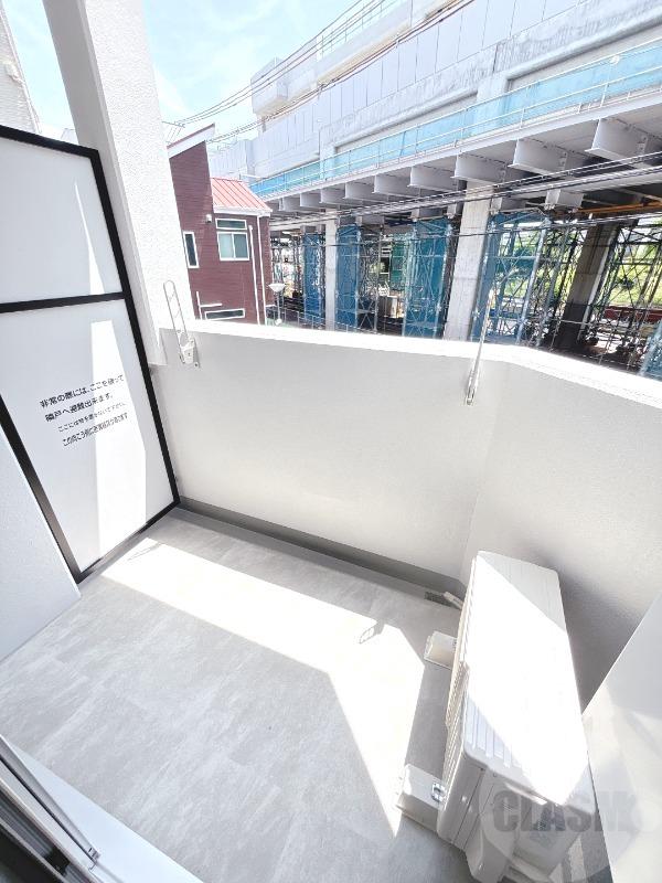 17/28 バルコニー