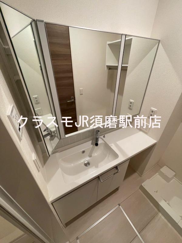 21/30 洗面