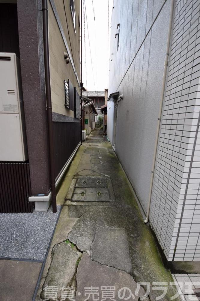 29/30 エントランス