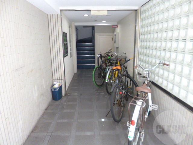 19/29 エントランス