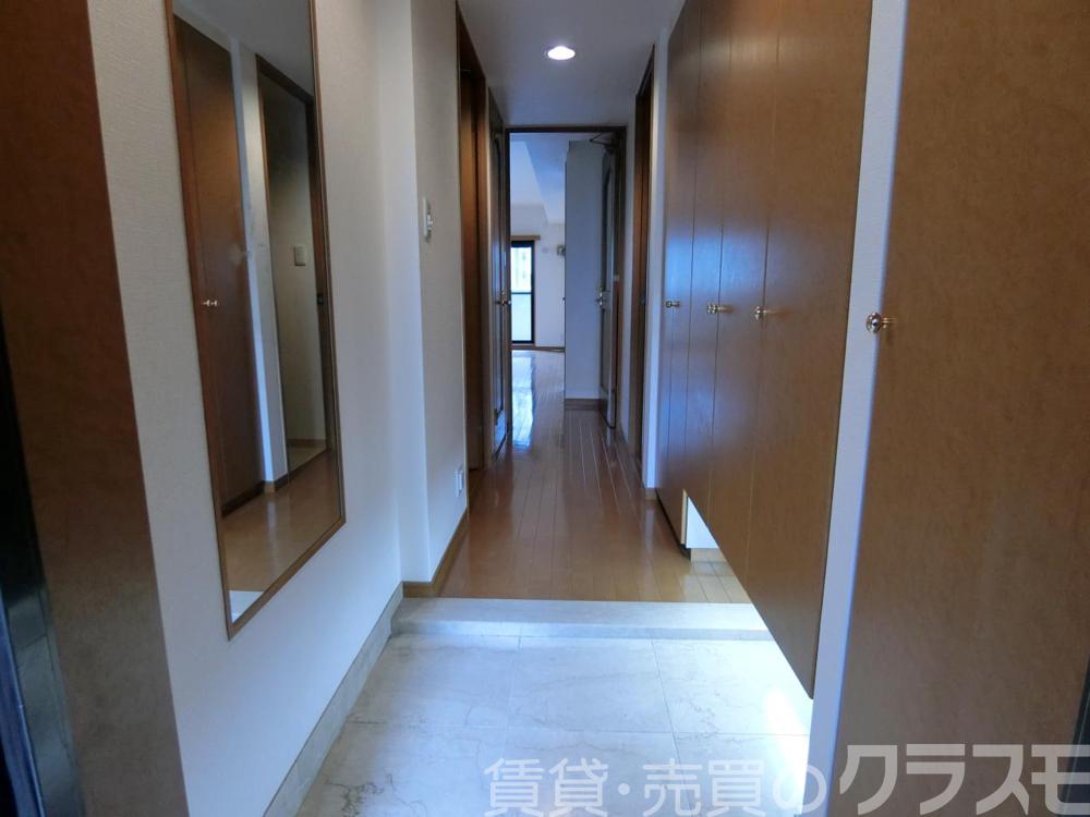 15/30 玄関