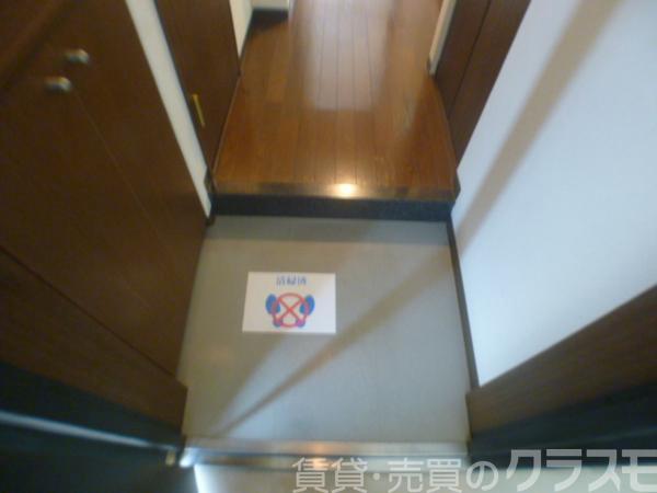 17/30 玄関
