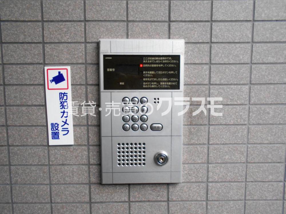 17/28 エントランス