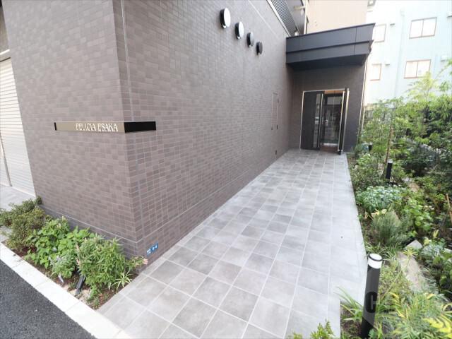 22/30 エントランス