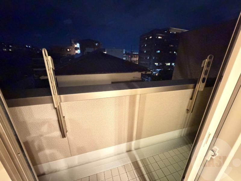 17/30 バルコニー