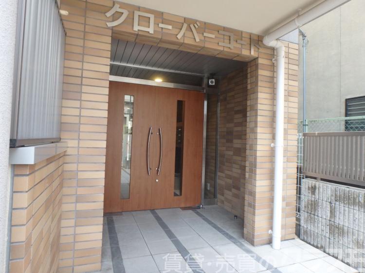 19/25 エントランス