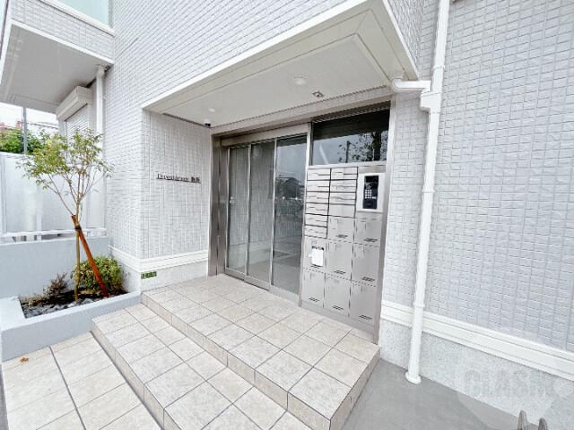 2/5 エントランス