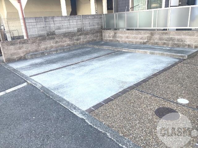 2/8 駐車場