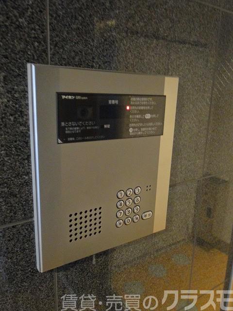 29/30 エントランス