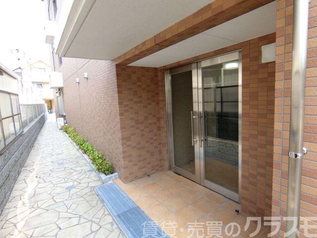 29/30 エントランス