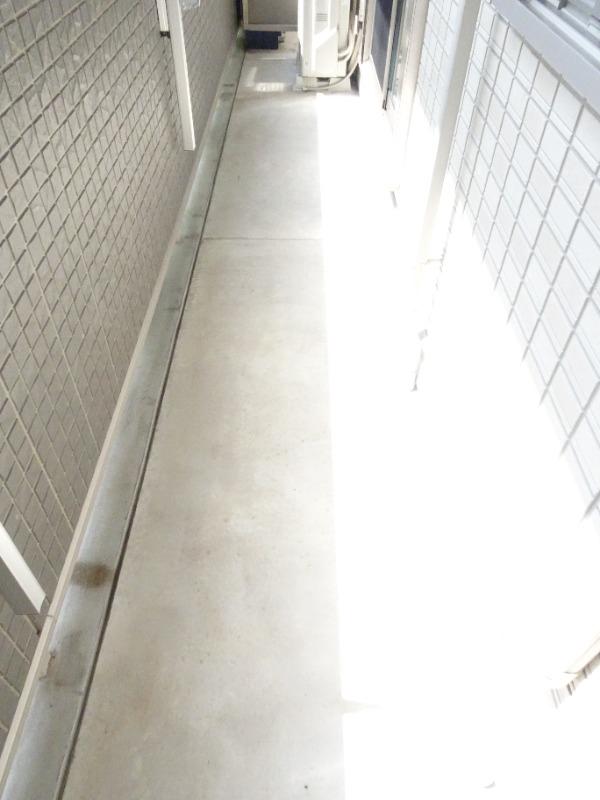 17/30 バルコニー