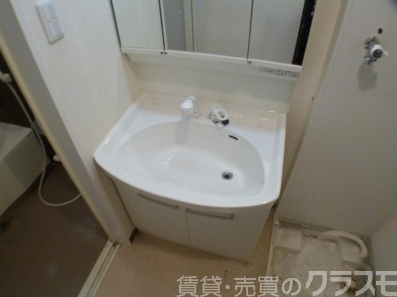 22/30 洗面