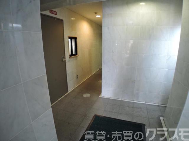 29/30 エントランス