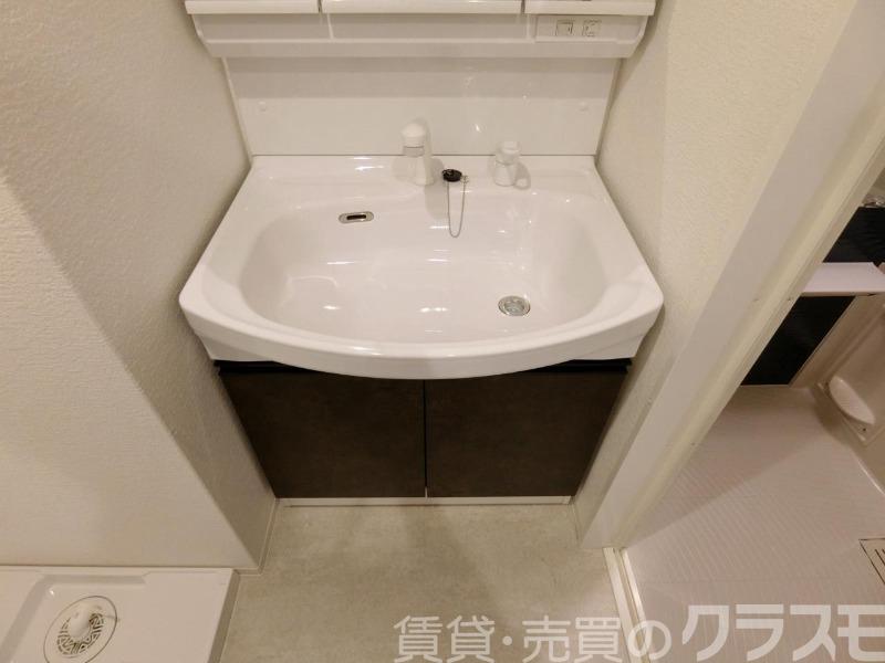 21/30 洗面